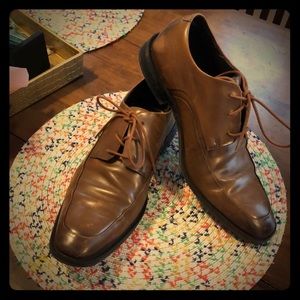 Kenneth Cole dress shoe